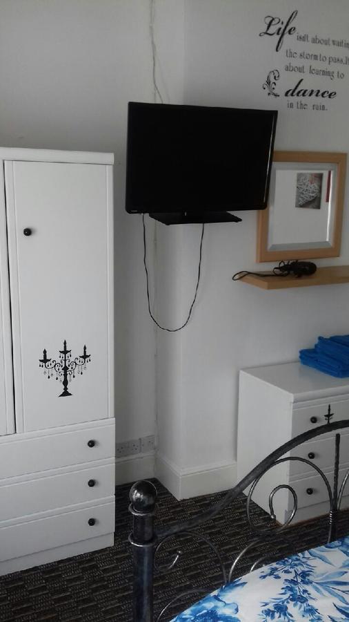 Amber Lodge Guest House Great Yarmouth Eksteriør billede